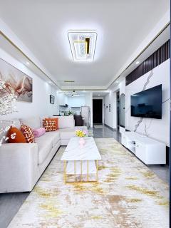 B&M Homes - cosy apartment in the heart of Nairobi, Kilimani - 2 bedroom, 1 bathroom and balcony - 0