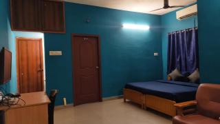 FabHotels Elite Inn - 4