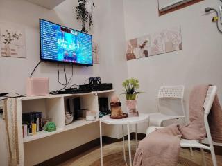 Yuri Staycation trees residences Fairview - 7