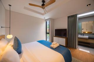 Sailing Pool Villas & Resort Phu Quoc - 2