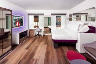 YOTEL London City - 8