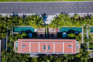 Sailing Pool Villas & Resort Phu Quoc - 1