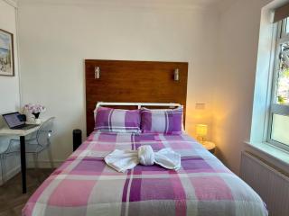 West Cliff Inn - 2