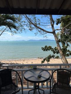Blue Sky Beach House Samui - 8