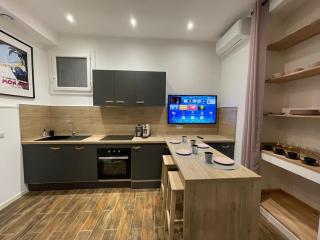 Studio design 1 min Monaco-Plage à pied-Clim Wifi - 1