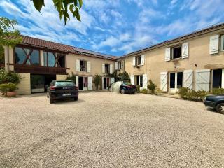 Chambres d'hôtes - Parking & Petit-déjeuner - 2