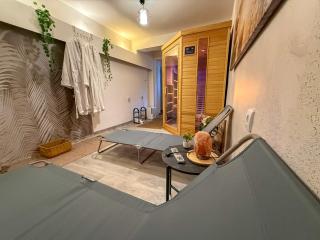 Crossroads Nest Spa - 5