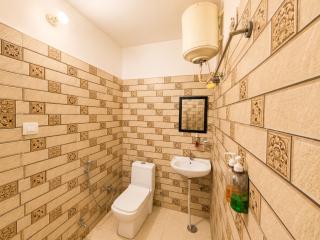 Hotel Royal Central Haridwar - 4