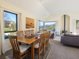 10 Forest View Close - Alpine Views! - 8