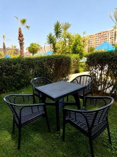 Cozy Pool View 1BR at Golf Porto Marina By Gadora - 9