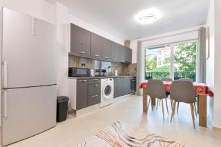 Cozy 2BD Apartment in Plovdiv - 8