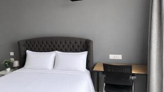 The Cozy Hideaway - 6