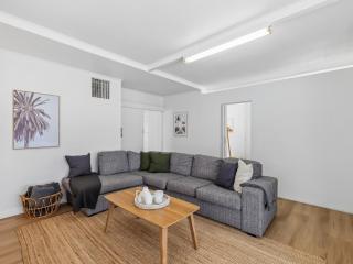 Queens Corner - Coastal Getaway in Moonta Bay - 7