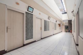 RedDoorz Syariah near BTC Fashion Mall - 8