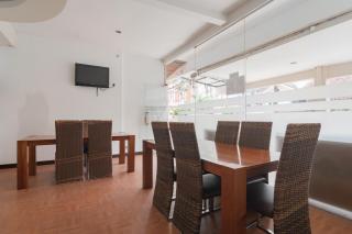 RedDoorz Syariah near BTC Fashion Mall - 5