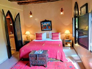 Riad Amirat Al Jamal - 7