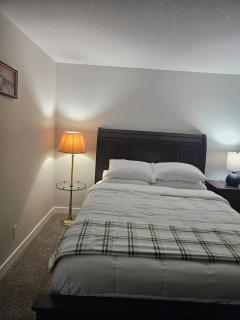 Guest Suite in South West Calgary - 6