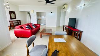 3BR 8pax Deluxe Seaview Suite at Batu Ferringhi - 3