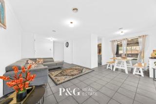Narre Warren Retreat Spacious Home Near Everything - 1
