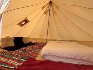 Seaview Cottage & Two Yurts - 8
