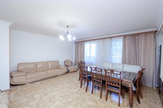 X15 Great apartment in the very center - Erevan - 8