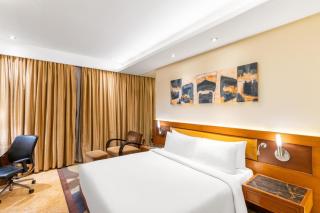 Radisson Blu Kaushambi Delhi NCR - 7