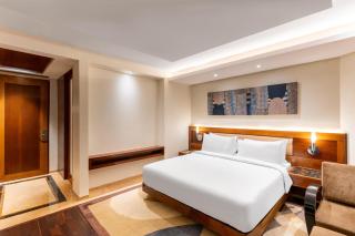 Radisson Blu Kaushambi Delhi NCR - 3