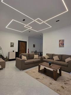Stylish 2BR Apartment on Hurghada Corniche - 6