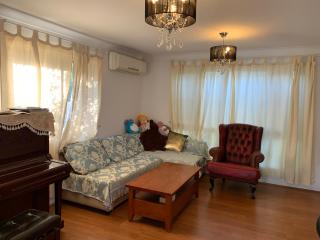 Guest rooms in Eight Mile Plains - 1