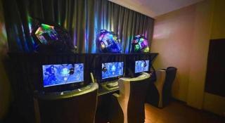 GreenTree Inn Puyang Jingkai Avenue Wuyi Road Business Hotel - 1