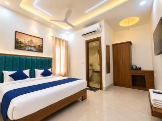 Agra Bliss A Luxury Home Stay - 3