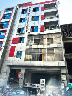 Bahria Galaxy by Bhurban Nights - On Main Civic Centre Food Street - 5