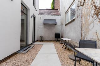Charming Stay in the Historic City Centre - 6