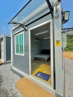 Bukit Kapar Modular Container Retreat - 9