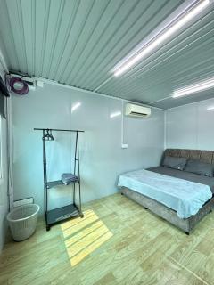 Bukit Kapar Modular Container Retreat - 8