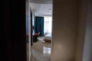 Eagle View Kimi Appart Hotel - 2