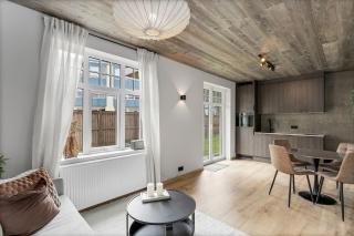 Luxury Apt Downtown Reykjavik - Best Location - 0