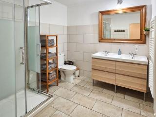 Maison Le Neuf Tarascon avec garage privé - 6