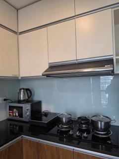 Shine & Bright Apartment - Rivergate Building - 8