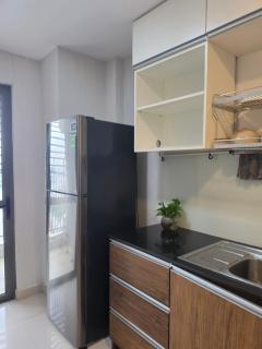 Shine & Bright Apartment - Rivergate Building - 1