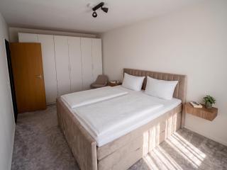 PrimeStay Modernes 3 Zimmer Apartment in Gifhorn - 1