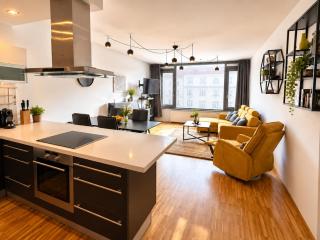 River Diamond Central Residence - Praga - 0