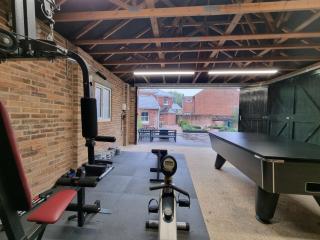 Stay in Hampshire's Historic Old Station - 3