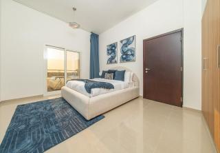 Elegant Waterfront Villa W Sunset Terrace - 5