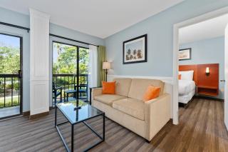 Enjoyable Garden View 2 Bed 2 Bath Balcony Condo 7 Min to Universal - 3