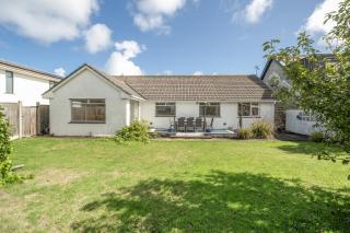 Sleeps 9- KingBeds- FamilyFriendly- ContactlessCI - 2