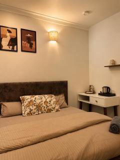 Full Stop Hostel - 8
