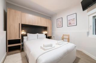 GuestReady - Modern 3-Bedroom with Patio - 6
