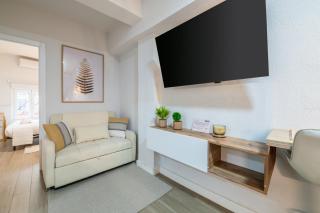 GuestReady - Modern 3-Bedroom with Patio - 1