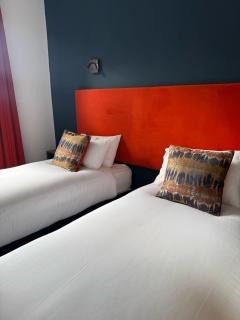 The Station hotel Larbert - 9